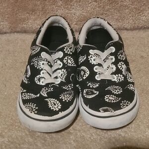 Kids Black and White Patterned Shoes